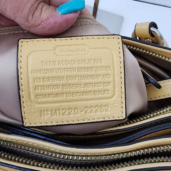 Coach Madison Kara Handbag Canary Yellow Pebbled Leather M1220-22262 - Picture 2 of 16